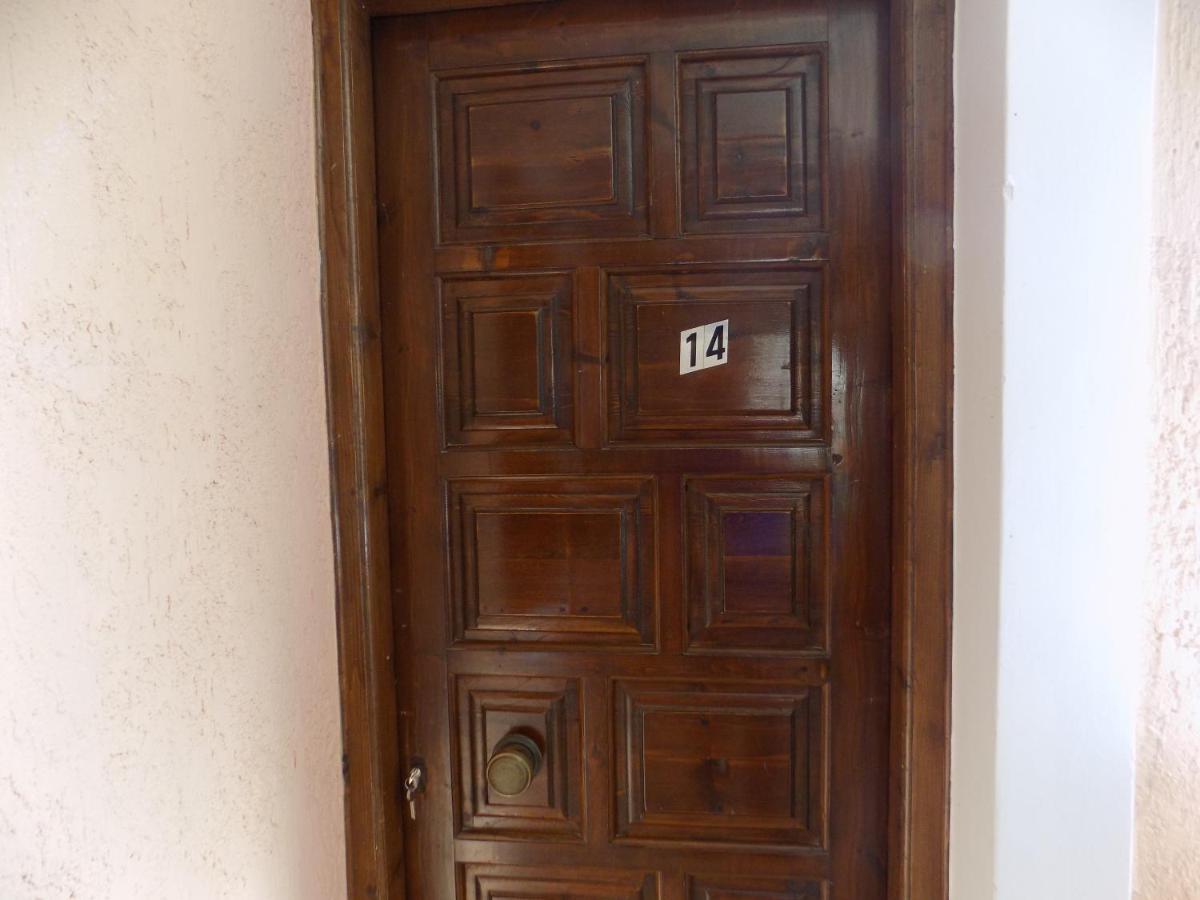 Afrodite Spacious Apartments! Agia Efimia Dış mekan fotoğraf