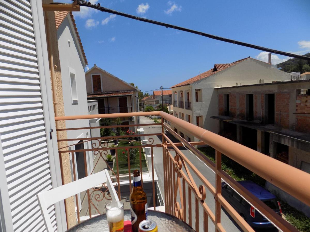 Afrodite Spacious Apartments! Agia Efimia Dış mekan fotoğraf