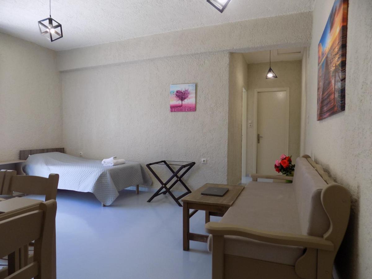 Afrodite Spacious Apartments! Agia Efimia Dış mekan fotoğraf
