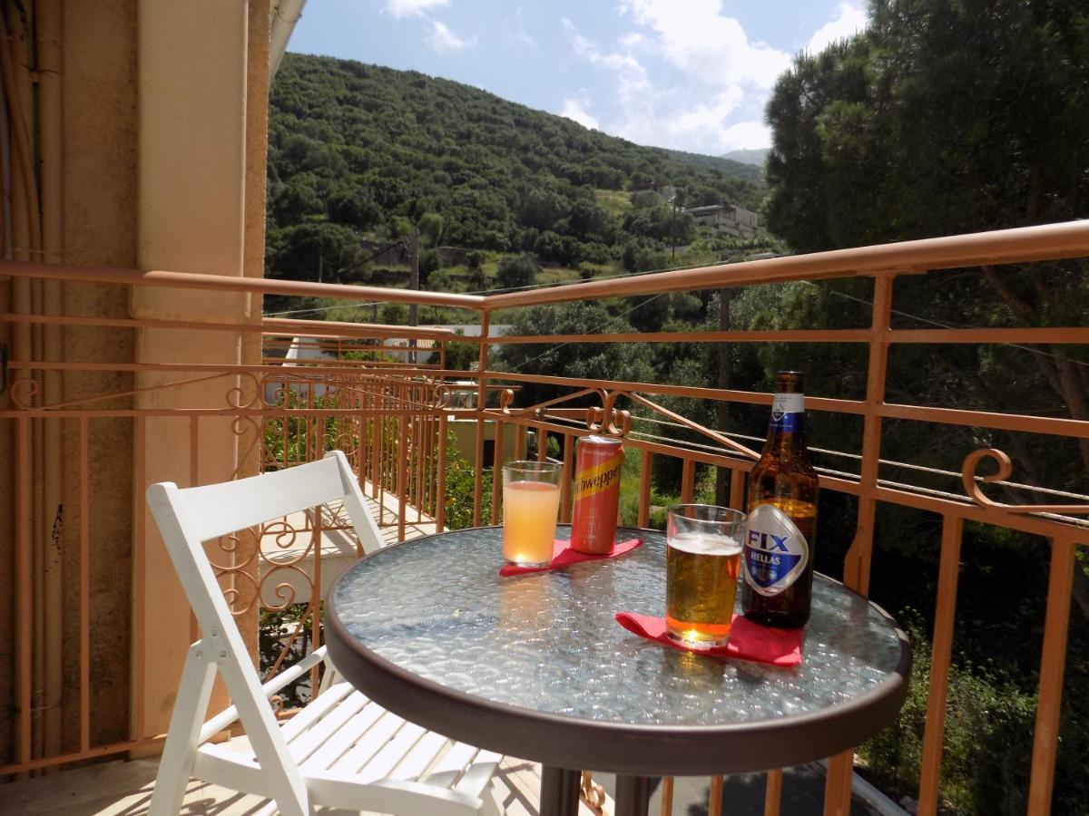 Afrodite Spacious Apartments! Agia Efimia Dış mekan fotoğraf