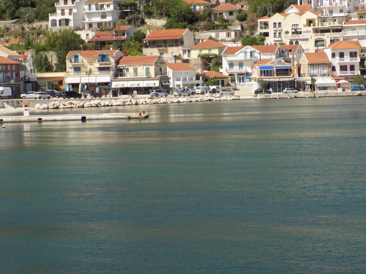 Afrodite Spacious Apartments! Agia Efimia Dış mekan fotoğraf