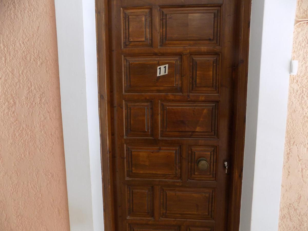 Afrodite Spacious Apartments! Agia Efimia Dış mekan fotoğraf