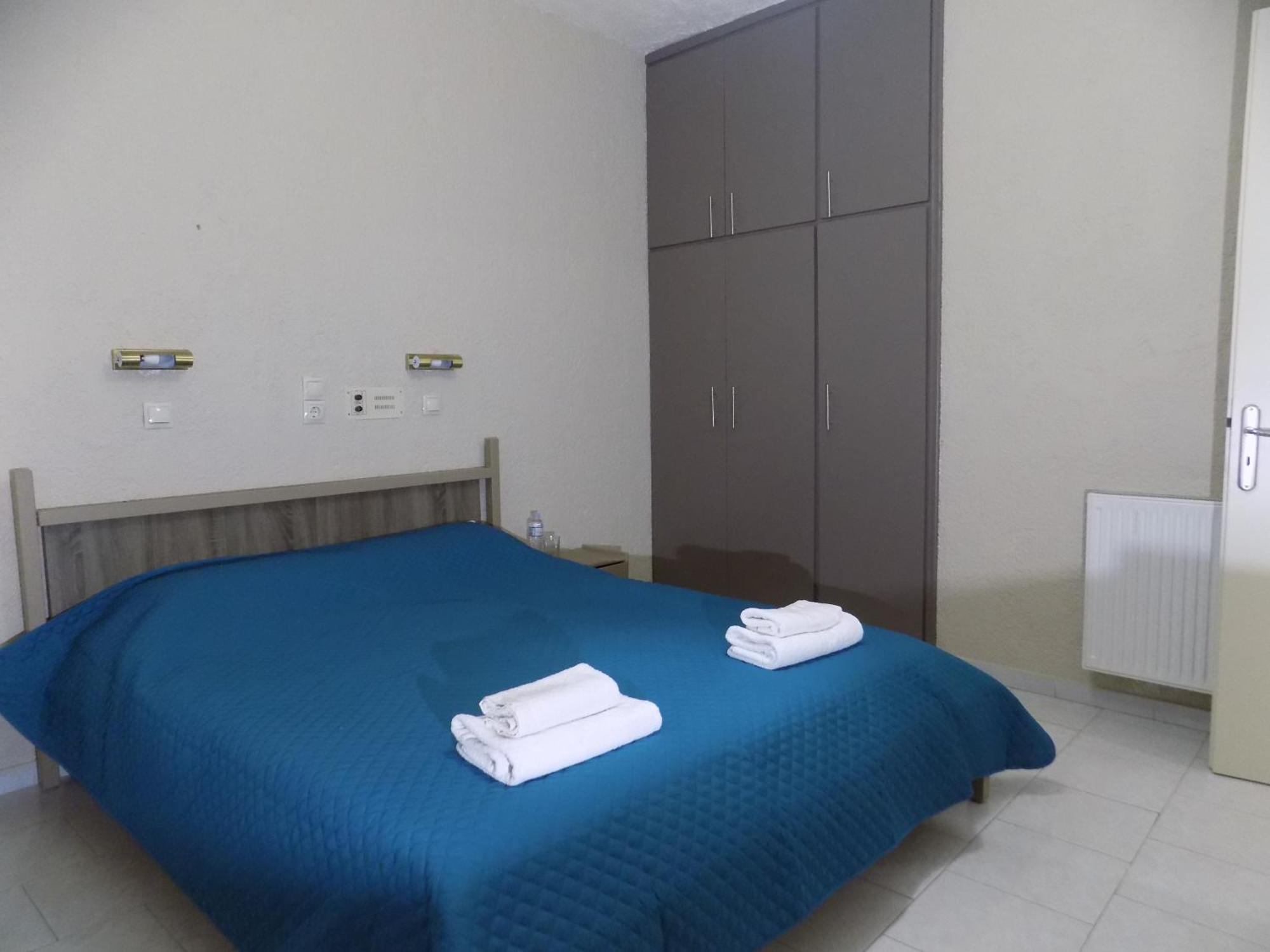 Afrodite Spacious Apartments! Agia Efimia Dış mekan fotoğraf